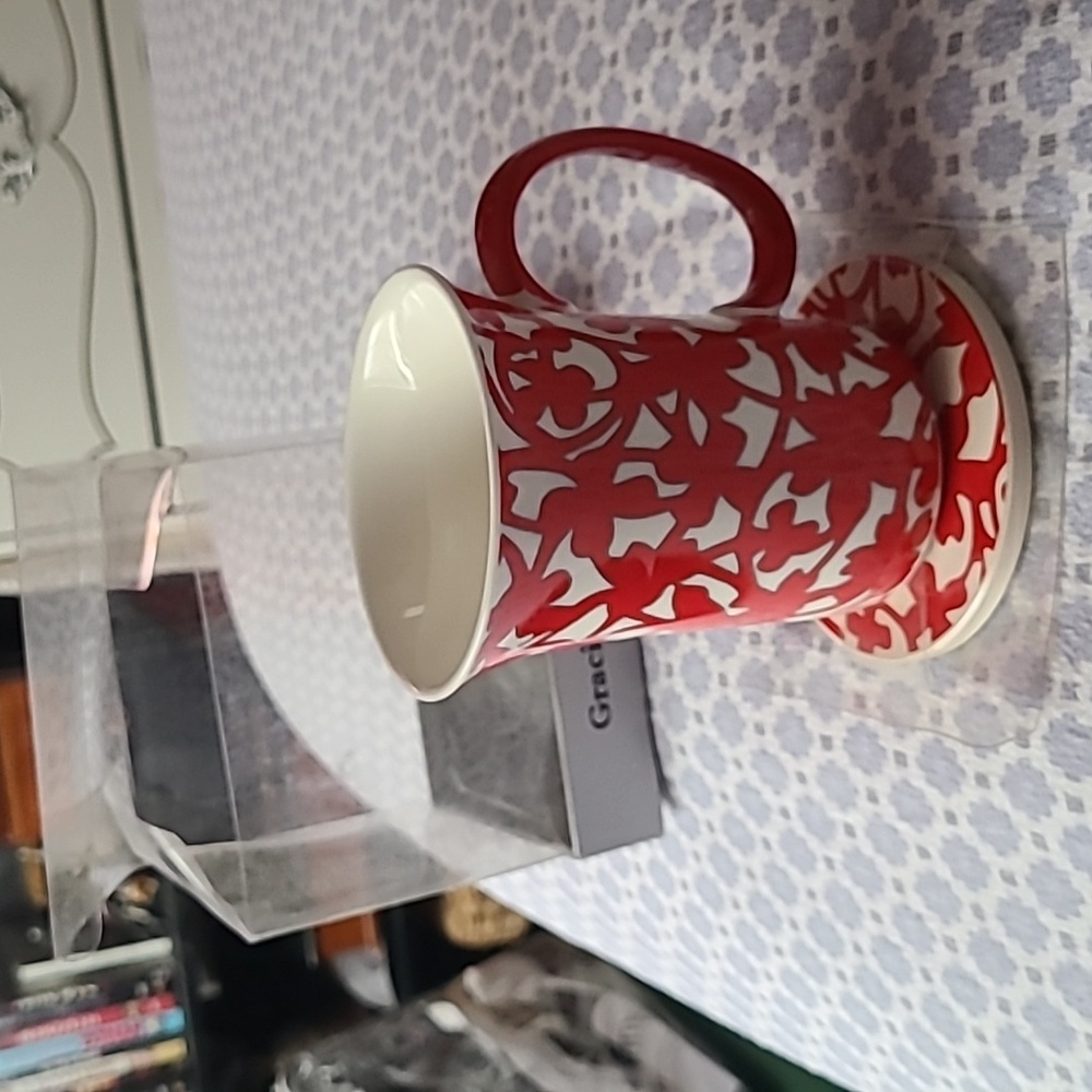 Gracie China mug with matching coaster, still in package